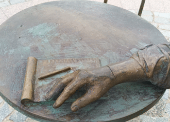 Vandalismo eleva custos de manutenção de monumentos em Salvador