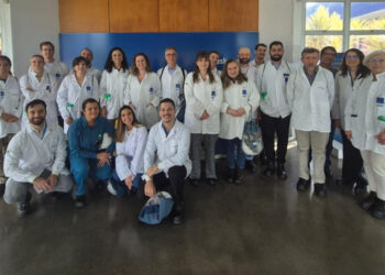 Representantes de Embaixadas da União Europeia visitam unidade da Braskem em Camaçari