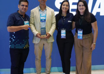 SENAI Bahia homenageia Bracell por parceria no projeto Colheita de Talentos