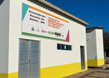 Oeste da Bahia recebe agroindústria do mel, máquinas agrícolas e novos investimentos para o desenvolvimento rural