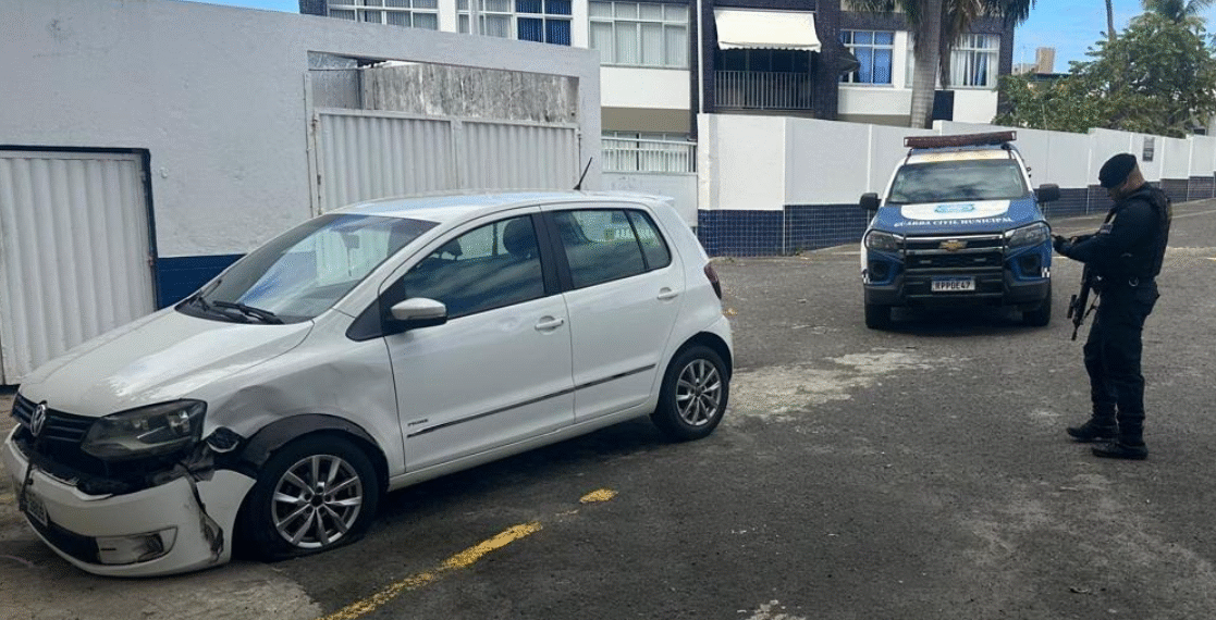 Motorista causa acidente, foge e é alcançado pela Guarda Civil Municipal