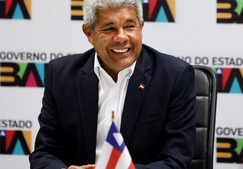 Governo libera ponto facultativo para servidores em jogo do Brasil na Copa