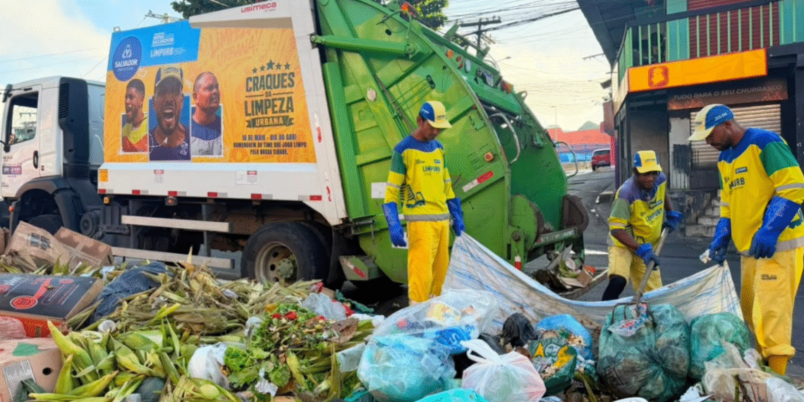 Descarte irregular de lixo dificulta a regularização do serviço de coleta em Salvador