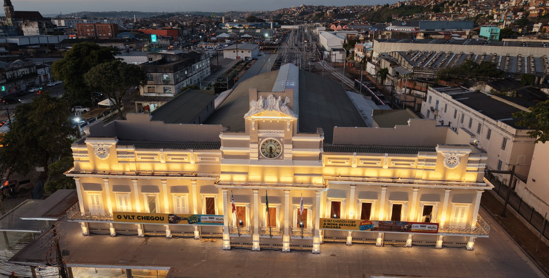 Primeira estação do VLT de Salvador é inaugurada por Jerônimo Rodrigues
