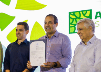 Prefeitura anuncia implantação do segundo Viveiro de Restinga de Salvador e lança novos programas para ampliar áreas verdes