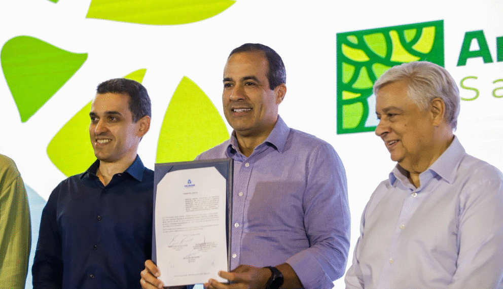 Prefeitura anuncia implantação do segundo Viveiro de Restinga de Salvador e lança novos programas para ampliar áreas verdes