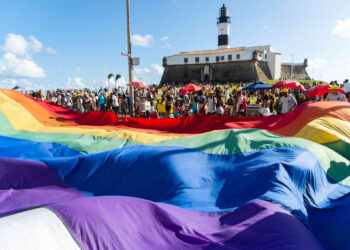 Saúde de pessoas trans vai além da identidade de gênero e exige cuidado individualizado, alerta especialista do Sabin