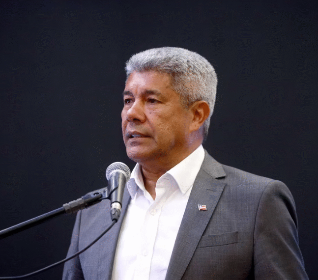 Jerônimo responde a Caiado: “Não há mais espaço para o seu coronelismo”
