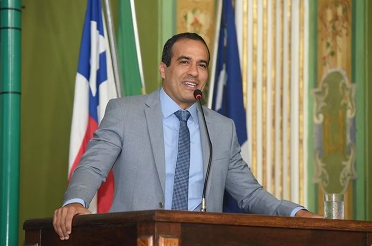 “Cadê a Ponte Salvador-Itaparica? Cadê a Fiol?”, questiona Bruno Reis sobre o governo do PT