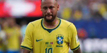 Neymar indica fim de ciclo na seleção brasileira: ‘Meu momento já foi’