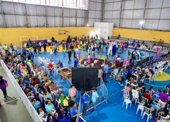 Projeto Viver Salvador leva mais de 50 serviços municipais a moradores de São Marcos