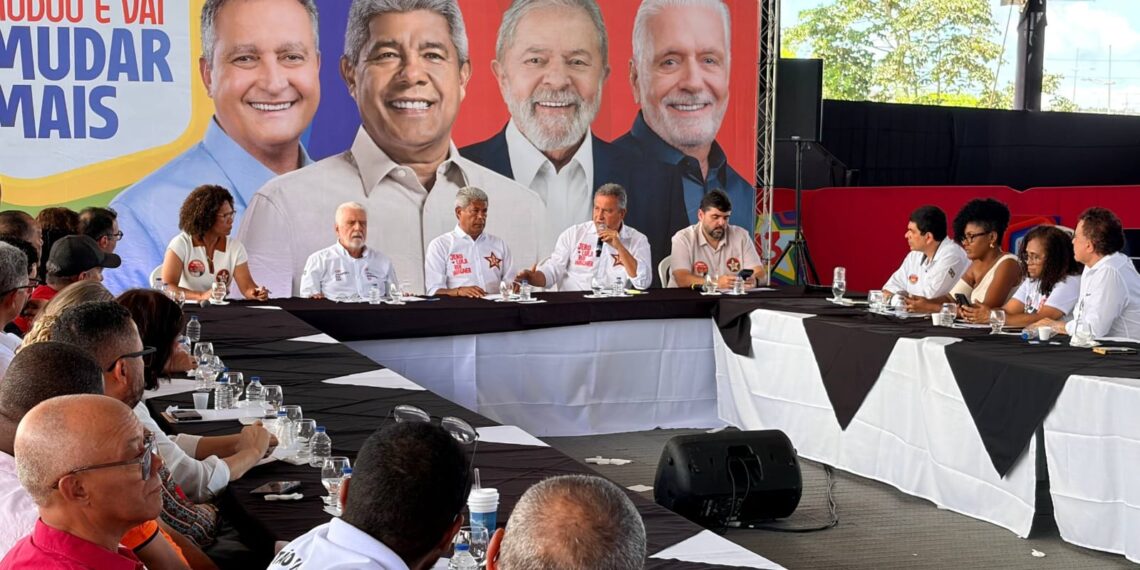 Rui cita governos Temer e Bolsonaro e diz que Brasil não pode retroceder