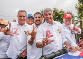 Jerônimo percorre Extremo Sul ao lado de Rui e Wagner