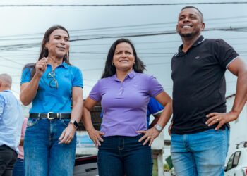 Prefeita Débora Regis assina Ordem de Serviço para requalificação da Praça da Paz no Parque São Paulo