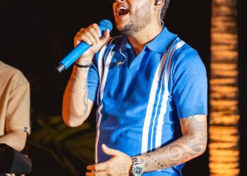 Paripe recebe show gratuito de Thiago Aquino nesta sexta