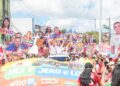 ‘Caminhada do 13’: Jerônimo reúne apoiadores no Subúrbio e exalta aporte de R$ 10,3 bilhões em Salvador