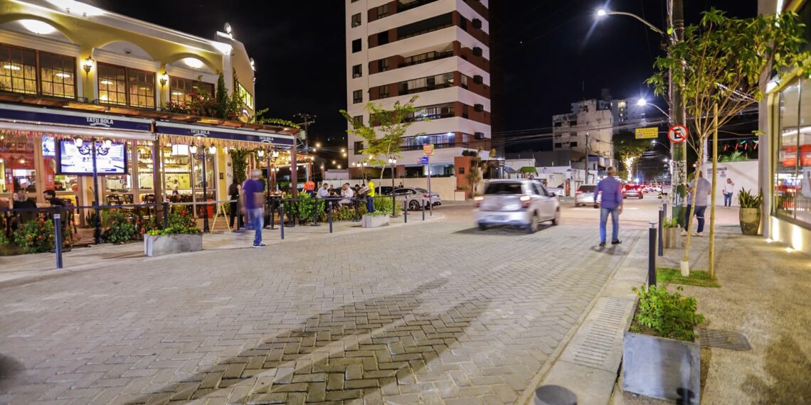Prefeitura conclui manutenção da Rua Guillard Muniz, na Pituba