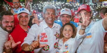 Jerônimo defende mais oportunidades para a juventude e reforça compromisso com a educação