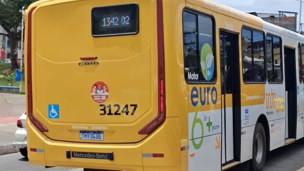 Ônibus novos da frota de Salvador sofrem vandalismo menos de uma semana após a entrega
