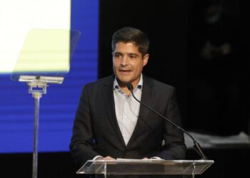 Nunes Marques negou pedido da PF de buscas contra ACM Neto