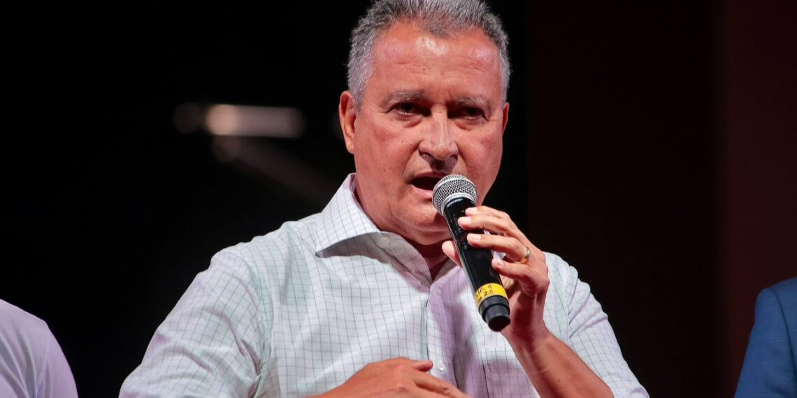 Rui diz que Brasil precisa ser “passado a limpo” e cobra investigação de caso envolvendo ACM Neto e Vorcaro