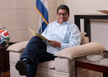 Entrevista com o Embaixador de Cuba no Brasil: Victor Manuel Cairo Palomo – Cuba enfrenta uma guerra multidimensional.