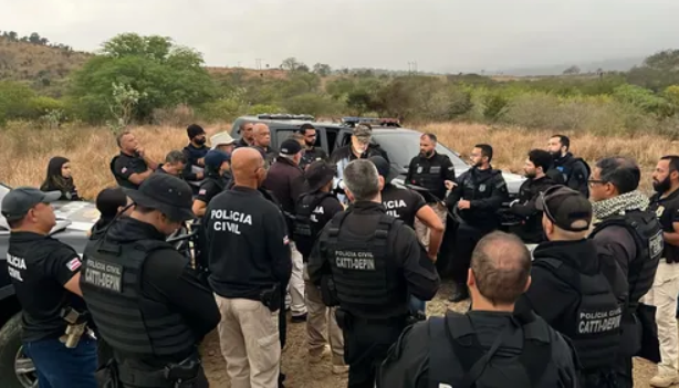 Polícia mira grupo criminoso envolvido em esquema de tráfico de drogas