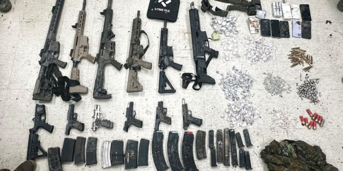 BPATAMO intercepta bonde de faccionados e apreende fuzis, carabina, espingarda e pistolas