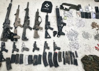 BPATAMO intercepta bonde de faccionados e apreende fuzis, carabina, espingarda e pistolas