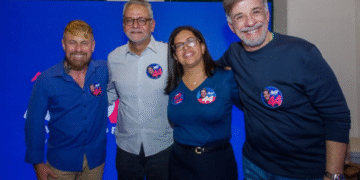 Ana Paula reúne setor cultural em apoio a ACM Neto