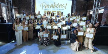 Salvador homenageia escolas municipais pelo avanço nos resultados do Ideb