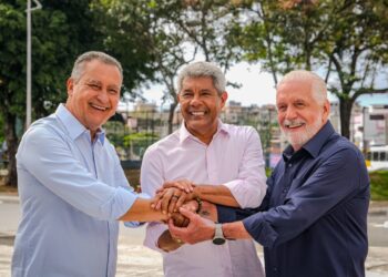 Wagner e Rui destacam grandes obras que transformaram Salvador em novo programa eleitoral