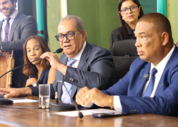Carlos Muniz diz que Colégio de Líderes vai priorizar projetos dos vereadores