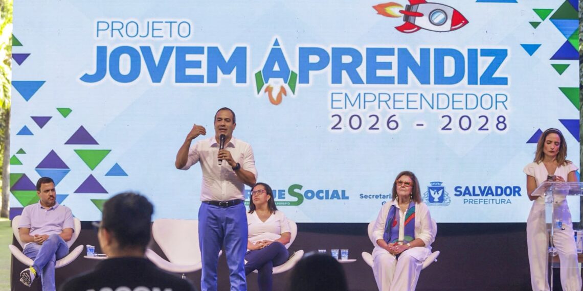 600 jovens iniciam formação profissional em projeto da Prefeitura de Salvador