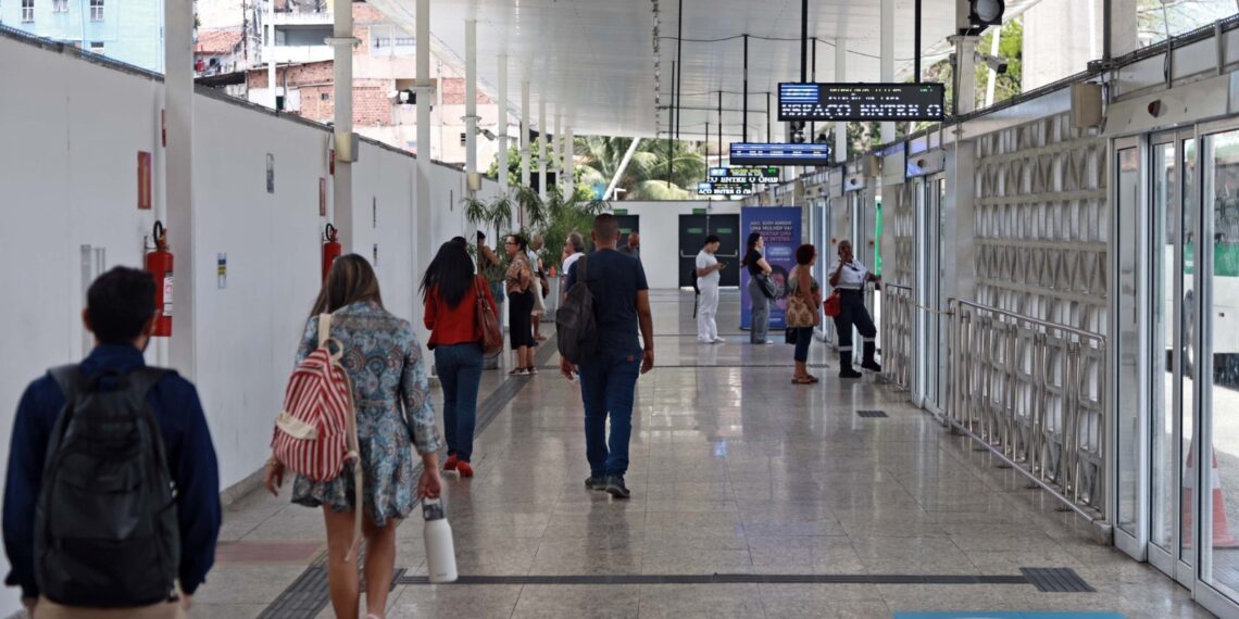 BRT Salvador completa quatro anos com 95 mil passageiros por dia