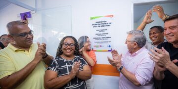Prefeitura entrega USF de Catu de Abrantes e reforça qualificação da rede municipal de saúde