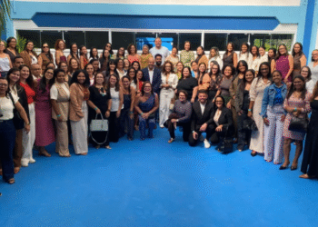 Bahia Alfabetizada reúne formadores de 43 municípios em encontro no IAT