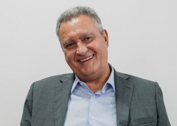 ”Os jovens estão se espalhando no Brasil inteiro dizendo esse país é meu”, destaca Rui Costa