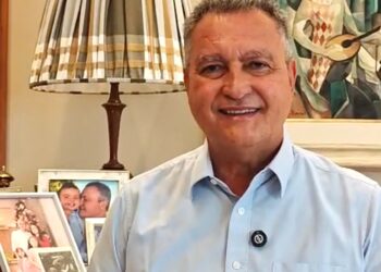 Na véspera da eleição, Rui faz último pedido de voto e agradece apoio dos baianos