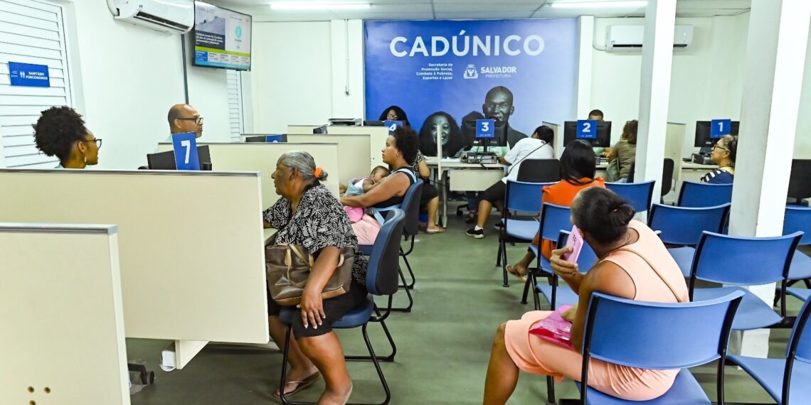 Com 51 postos, Prefeitura ultrapassa 392 mil atendimentos do CadÚnico em 2026