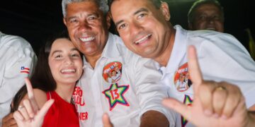Prefeito de Juazeiro destaca investimentos e pede voto no 13