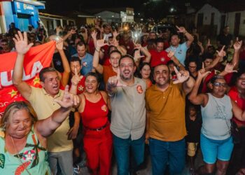 No centro-norte baiano, Lucas Reis faz apelo para reduzir abstenção