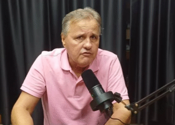 Geddel diz que Flávio Bolsonaro é “tocar fogo no país”