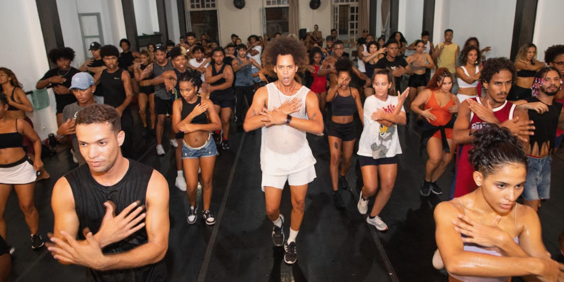 Cursos Livres da Escola de Dança da Funceb seguem com inscrições abertas