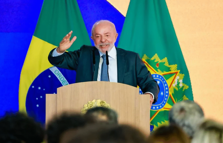 Governo propõe liberação de R$ 5 bi via Pix para MEIs