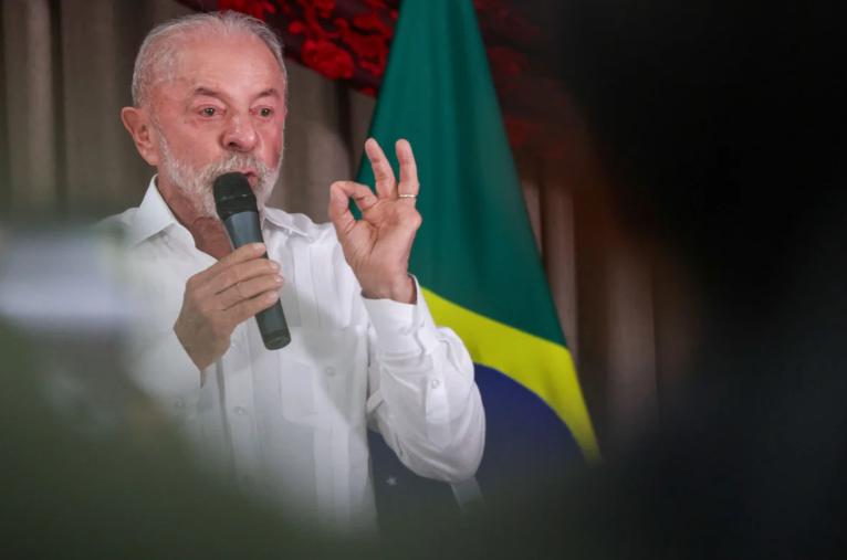 Lula sanciona perdão a dívidas de MEIs e aumento do teto de faturamento