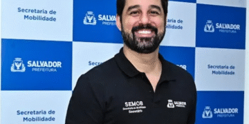 Secretário vai depor nesta 2ª e ônibus voltam a rodar normal no domingo