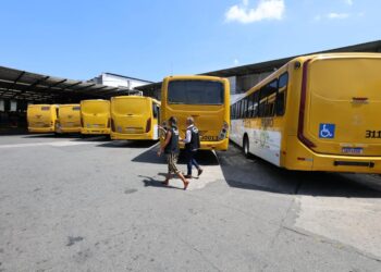 PGE aciona MPF para apurar transporte público na eleição