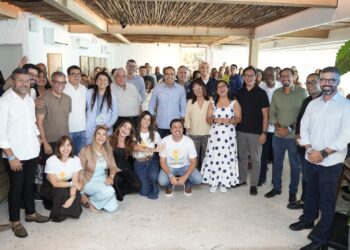 Prefeitura de Salvador homenageia servidores e destaca papel na gestão